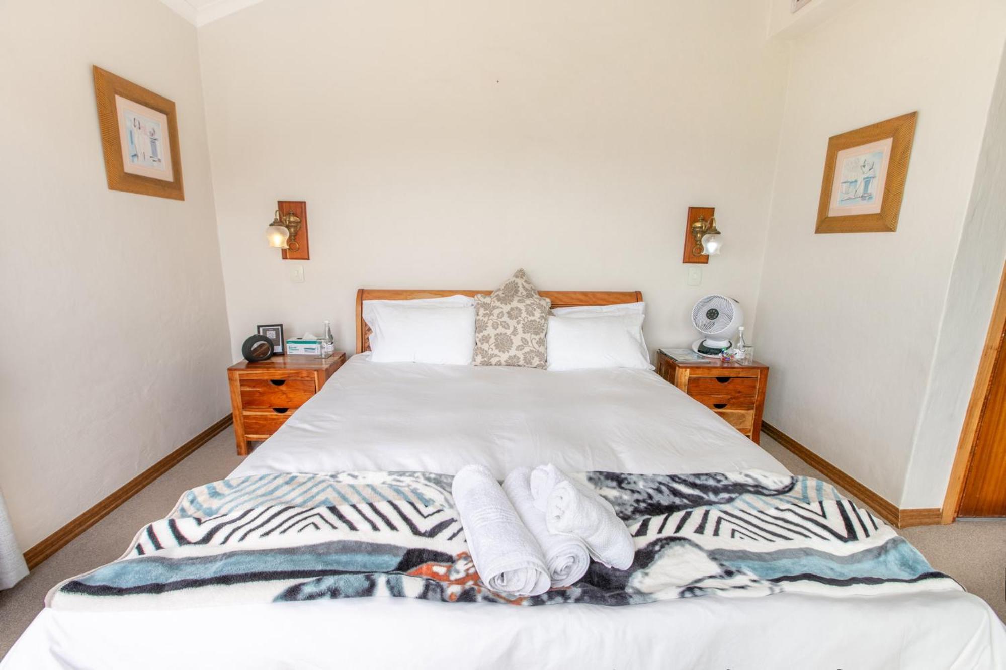Atsupers Accommodation 제프리스 베이 외부 사진